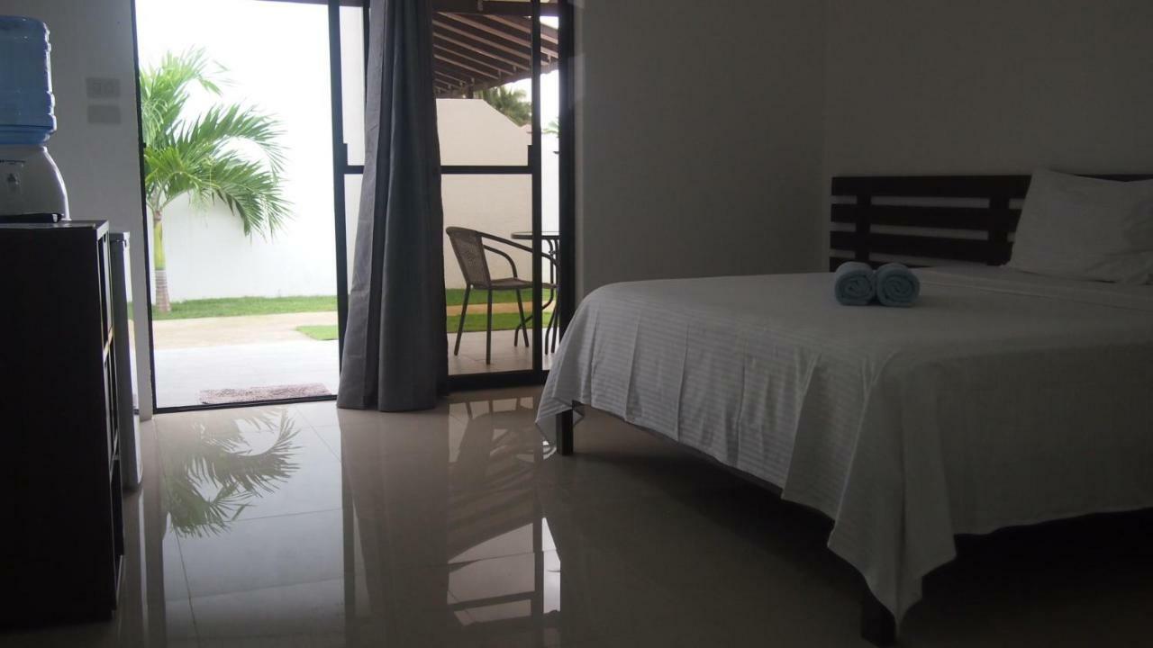 Panglao Moravian Apartments Exteriör bild