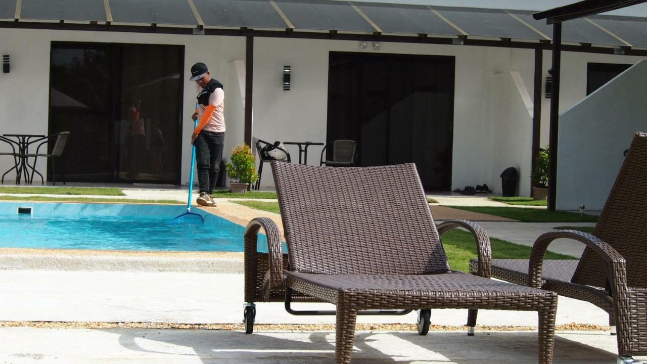 Panglao Moravian Apartments Exteriör bild