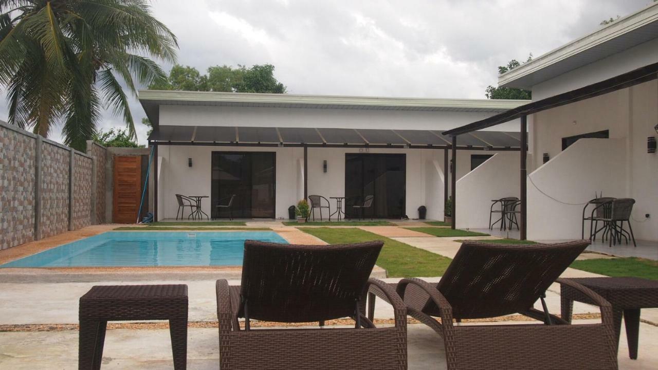 Panglao Moravian Apartments Exteriör bild